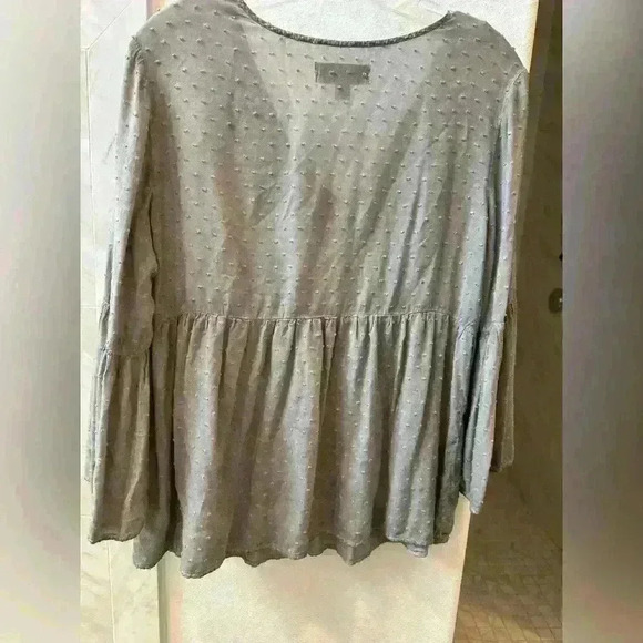 Knox Rose Top Womens Medium Gray
Swiss Dot Floral Embroidered Boho Blouse Shirt - Picture 4 of 9